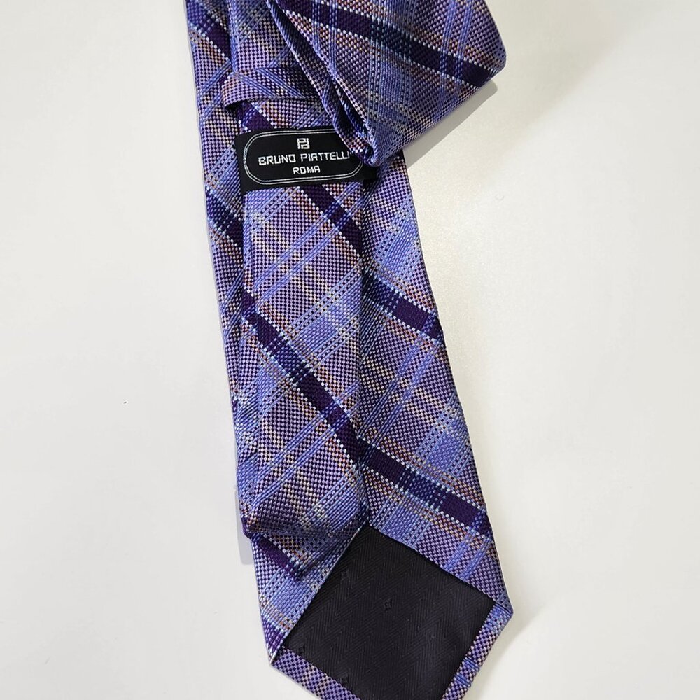 Tie - Picture 2 of 2